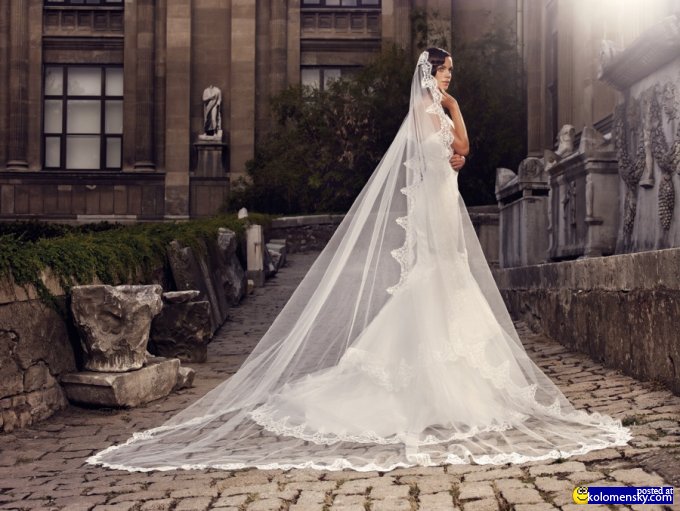Шикарные свадебные платья фото12