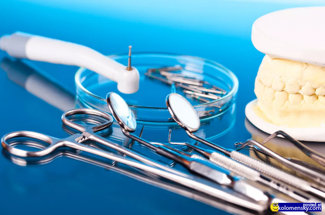 Чем занимаются стоматологи-хирурги?